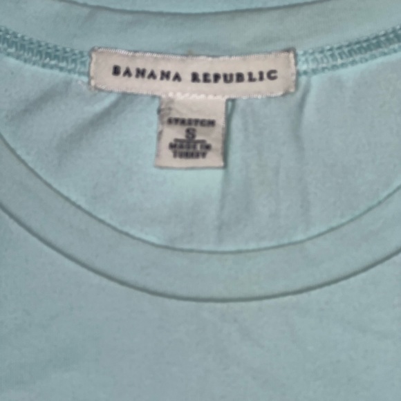 Banana Republic women’s t shirt with stretch - Picture 3 of 6